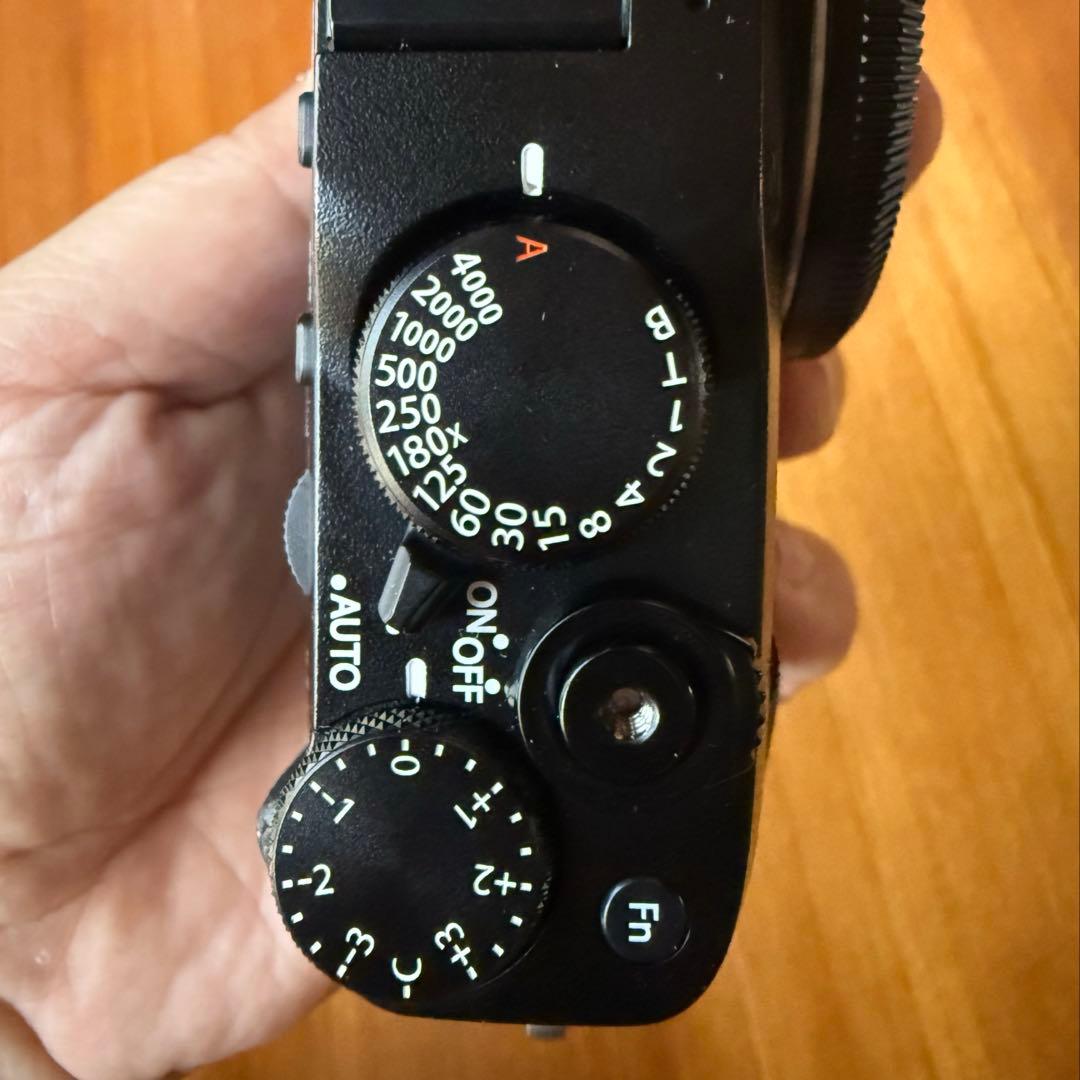 FUJIFILM 富士フィルム　X-E3　状態良好　元箱