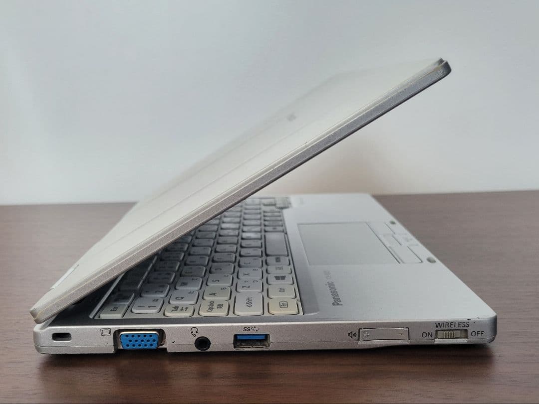 【動作良好】CF-RZ5 8GB /256GB Panasonic