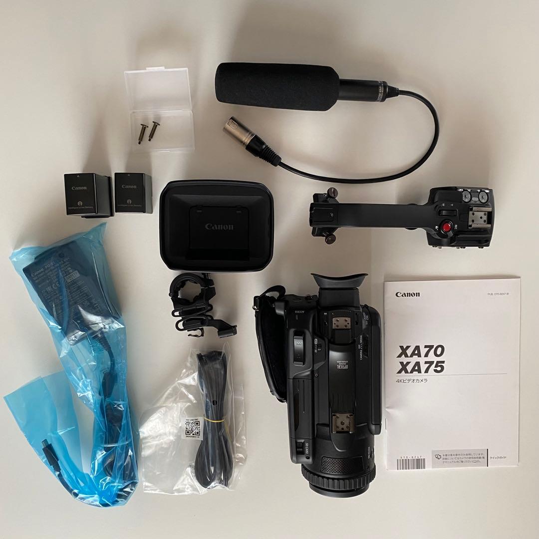 Canon XA70 ビデオカメラ 増量バッテリーとSONY マイクセット！