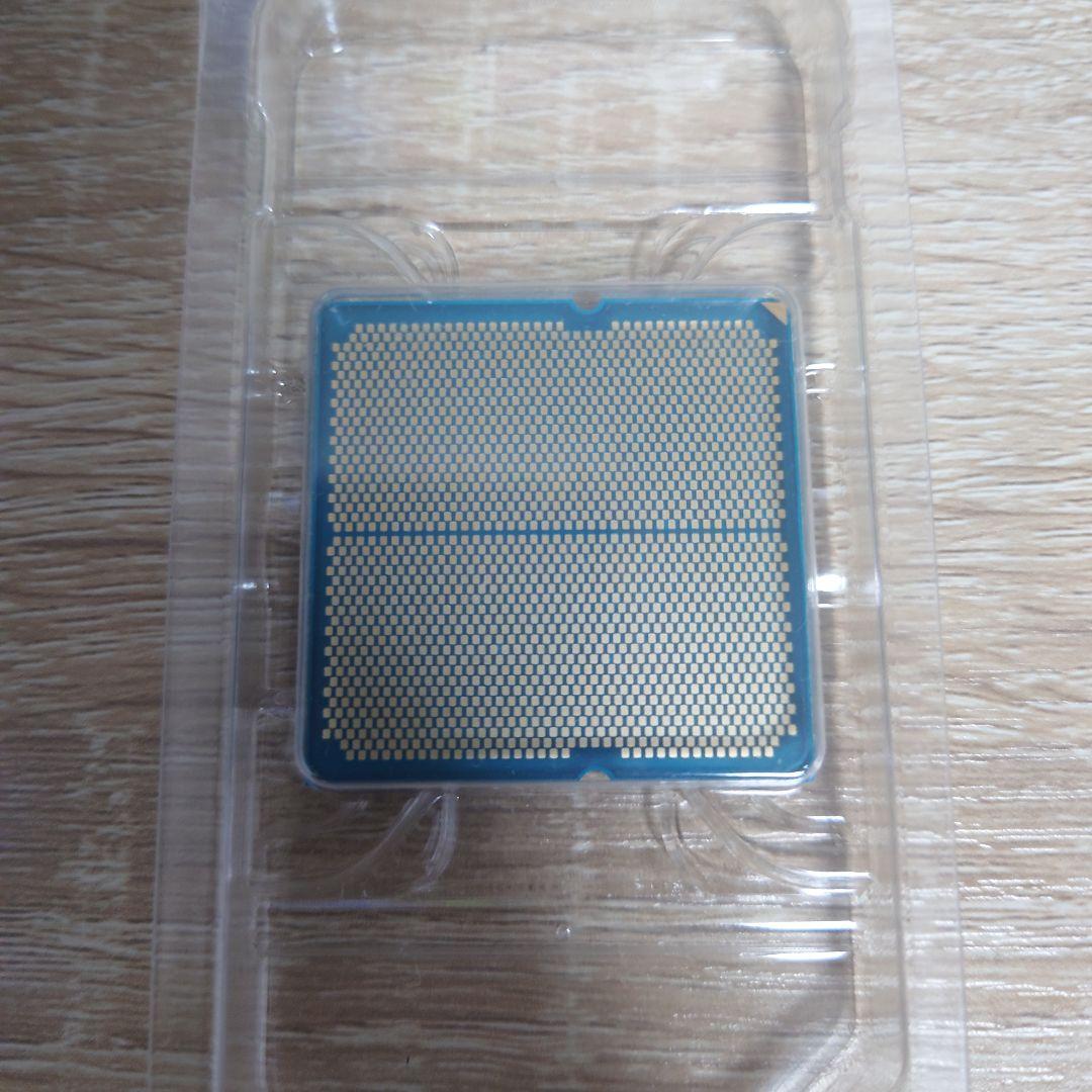AMD Ryzen 7 9800X3D バルク品(簡易包装品)
