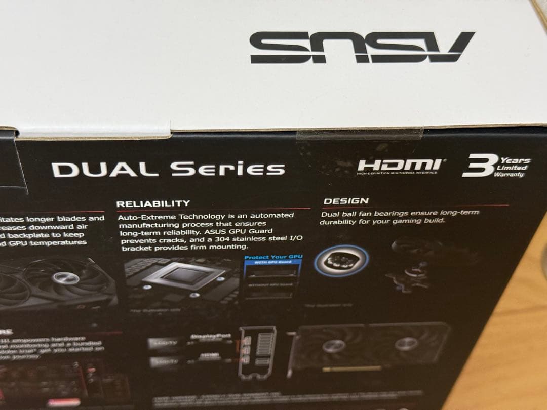 新品未開封ASUS DUAL Radeon RX9060XT 16GB