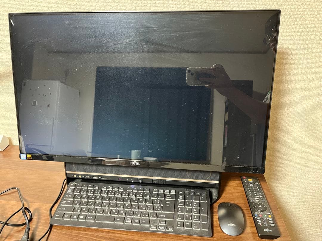 【中古】 富士通 FMVF90B3B2 27.0型液晶