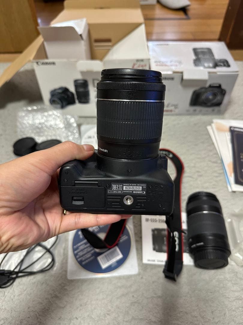 k*様 Canon EOS Kiss X7ダブルズームキット　売り切り