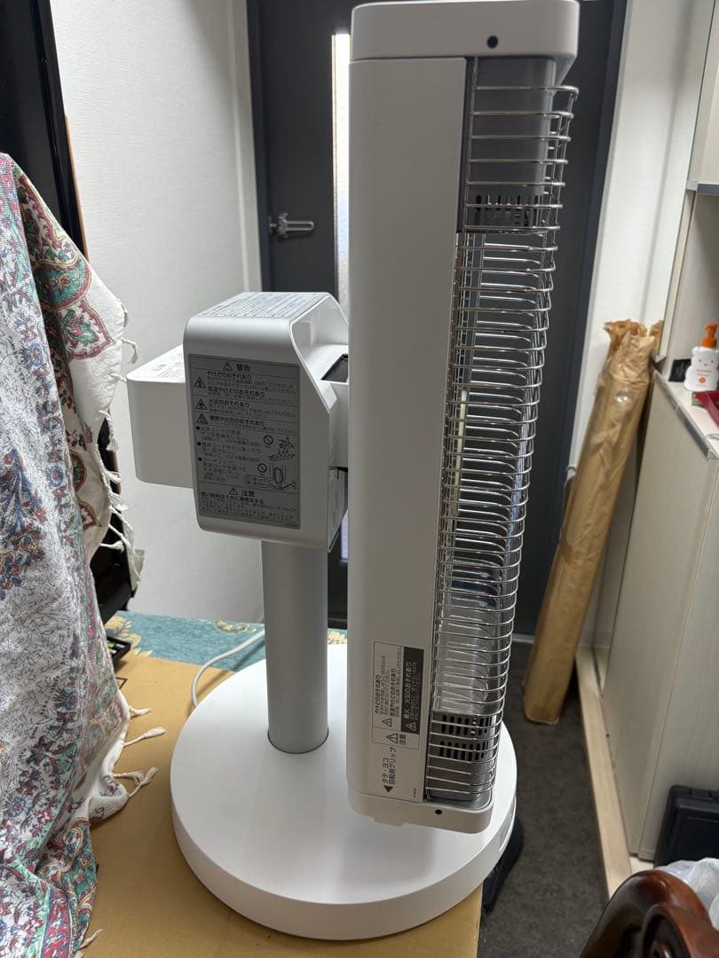 2022年製ダイキン　セラムヒートERFT11ZS-W遠赤外線
