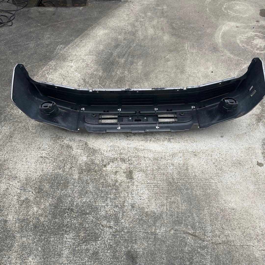 再販ランドクルーザー　GRJ79純正フロントバンパー 一式　送料込み