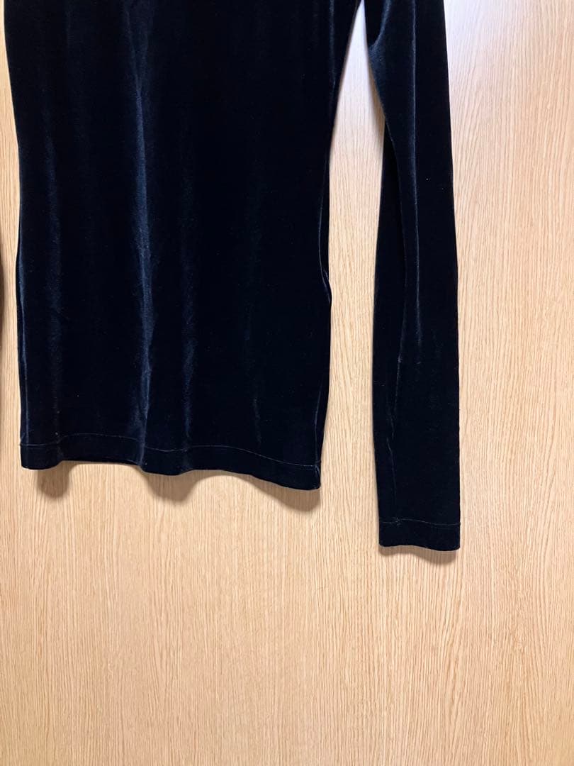 新品　23AW ヌメロ ヴェントゥーノ　ベルベットトップス　カットソー　黒