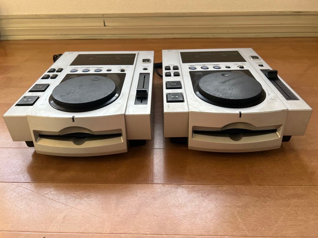 Pioneer CDJ-100S 2台