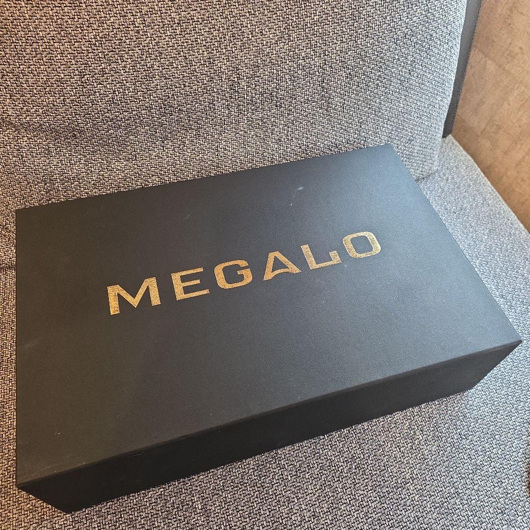 値下げしました 匿名配送 送料込み ピュアラ メガロ 美顔器 MEGALO
