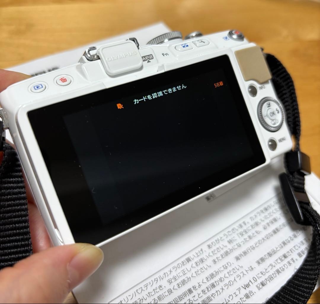 OLYMPUS PEN Lite E-PL5 本体＆レンズ セット