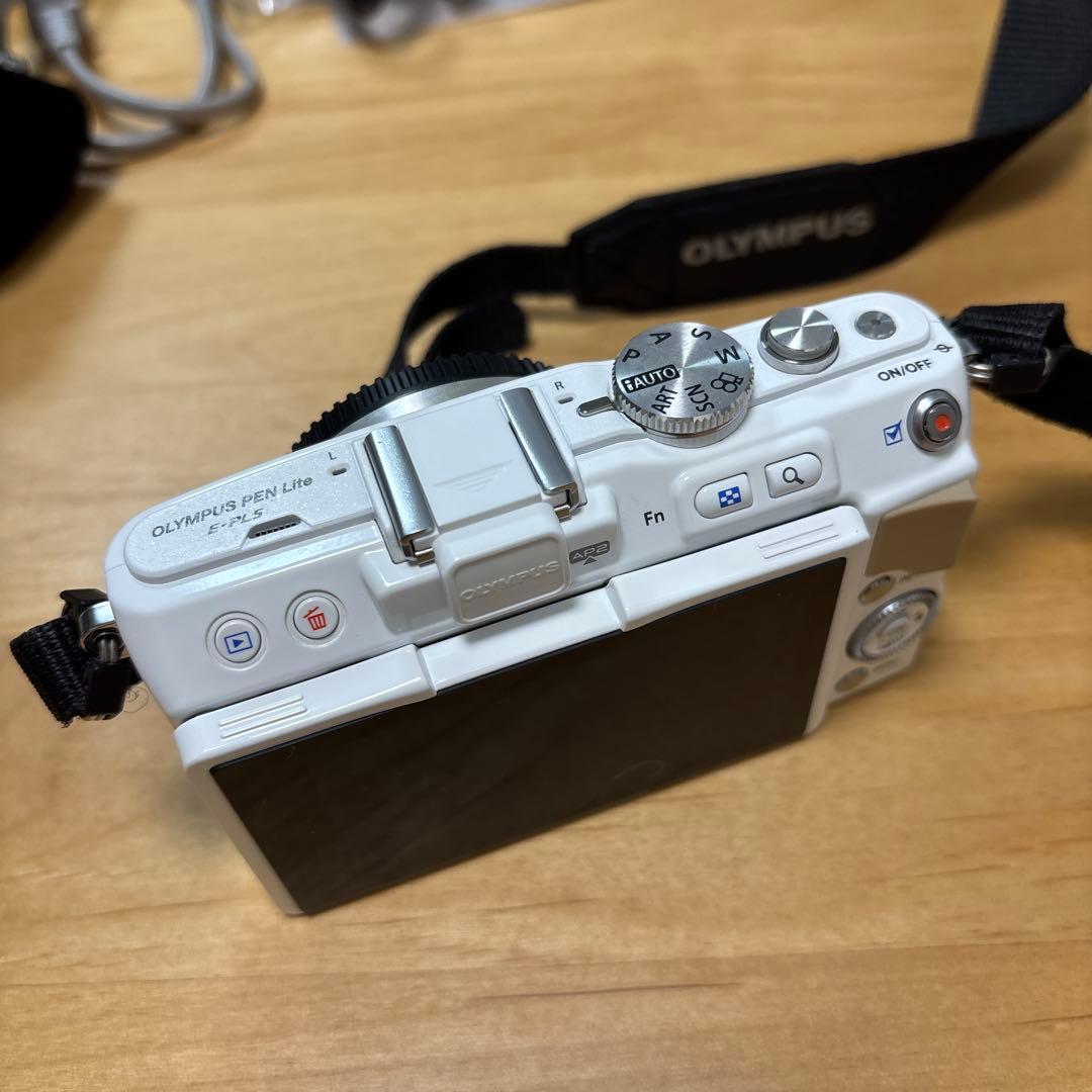 OLYMPUS PEN Lite E-PL5 本体＆レンズ セット