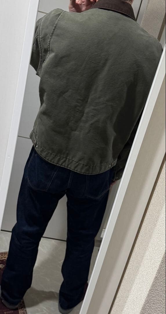 Carhartt デトロイトジャケットアーミーグリーン Ｌサイズ