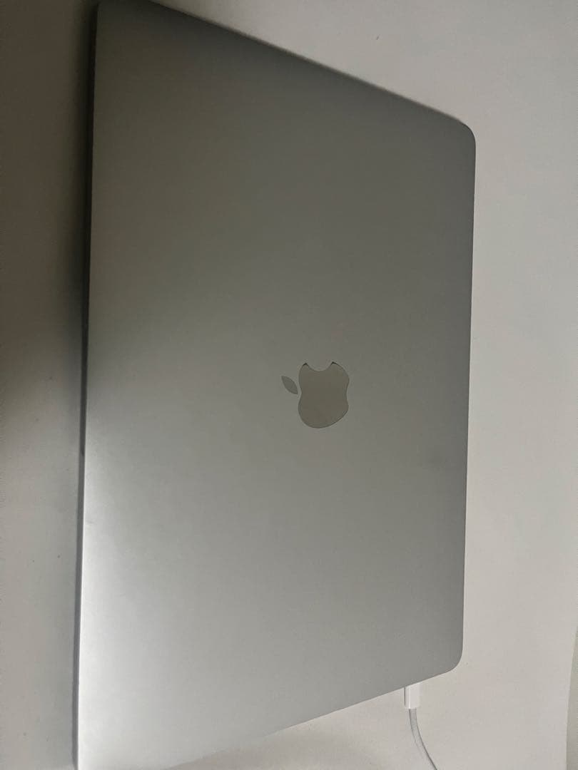 MacBook本体 MacBook pro 2020 13inch 2Ghz