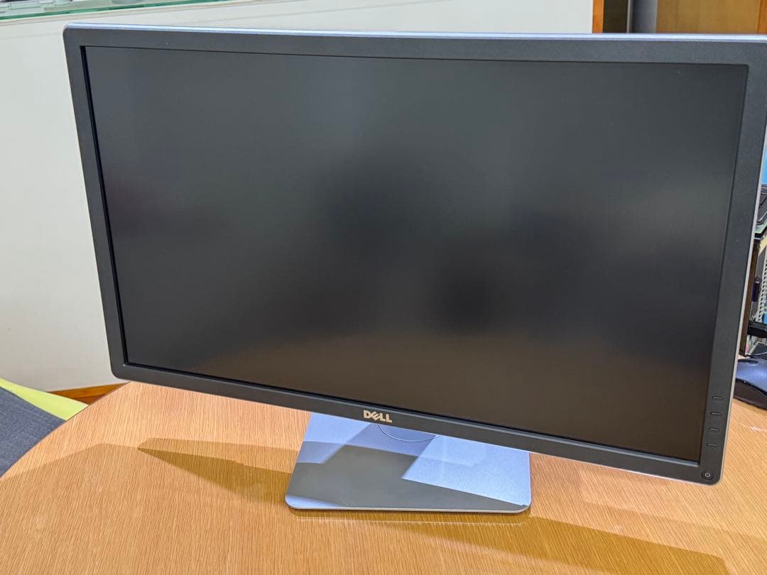 DELL 27インチ　4Kディスプレイ 本体 P2715Q