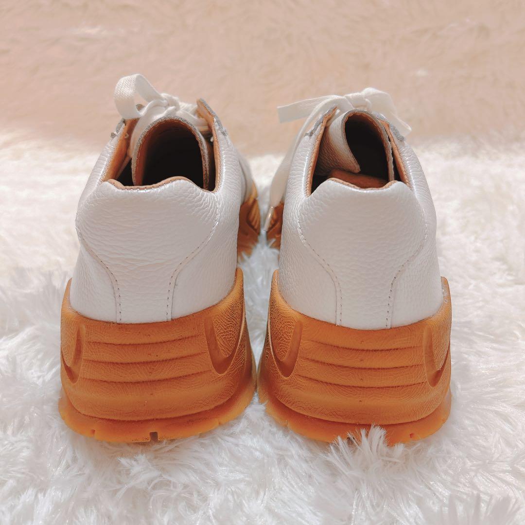 tomo&co ビブラムソール ホワイト スニーカー25㎝