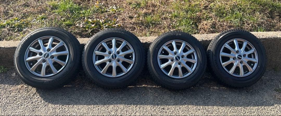 145/80R13 スタッドレスタイヤ・ホイールセット