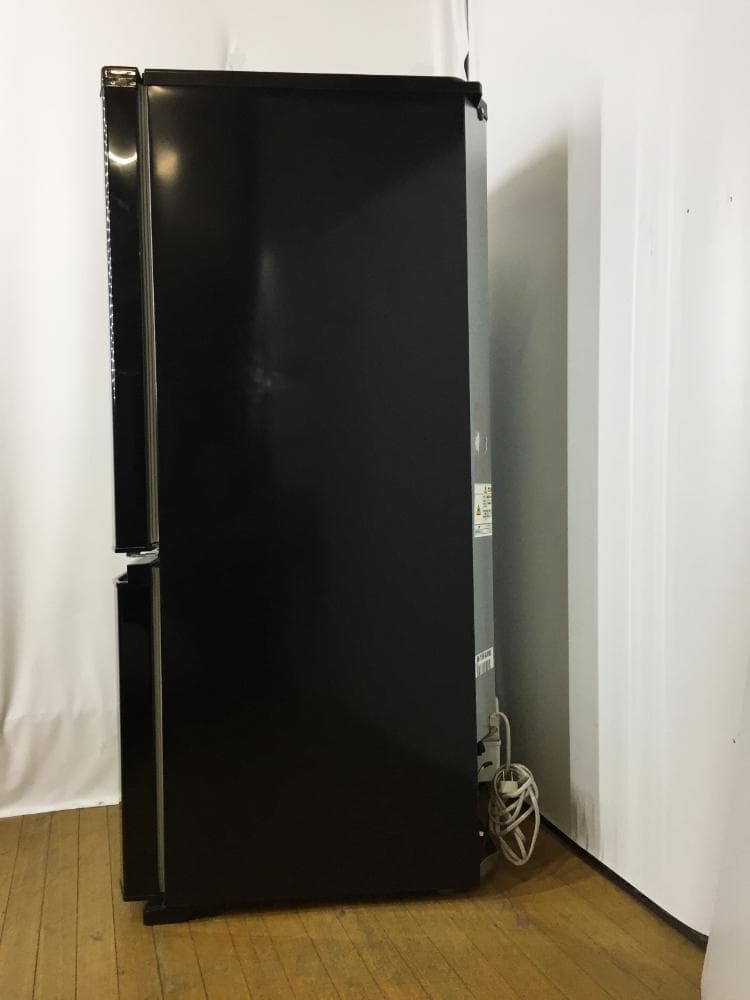 30日迄！送料無料★三菱 146L 冷蔵庫【MR-P15W-B】EIR1