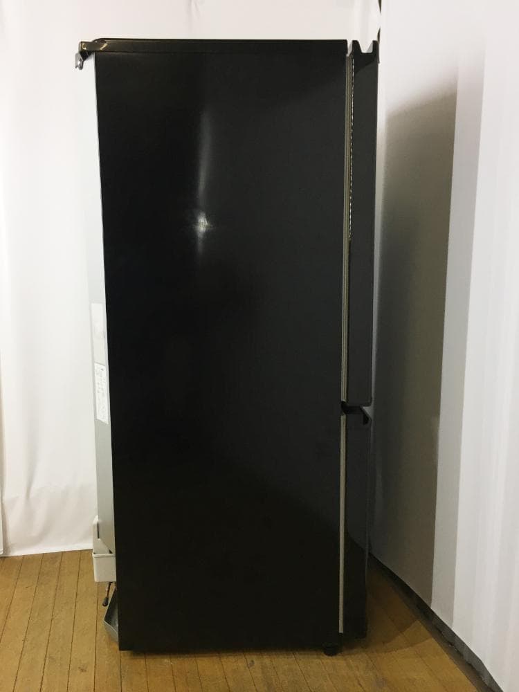 30日迄！送料無料★三菱 146L 冷蔵庫【MR-P15W-B】EIR1