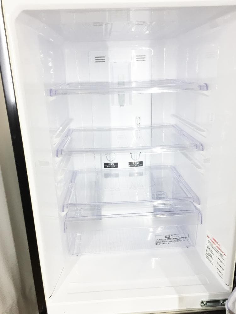 30日迄！送料無料★三菱 146L 冷蔵庫【MR-P15W-B】EIR1