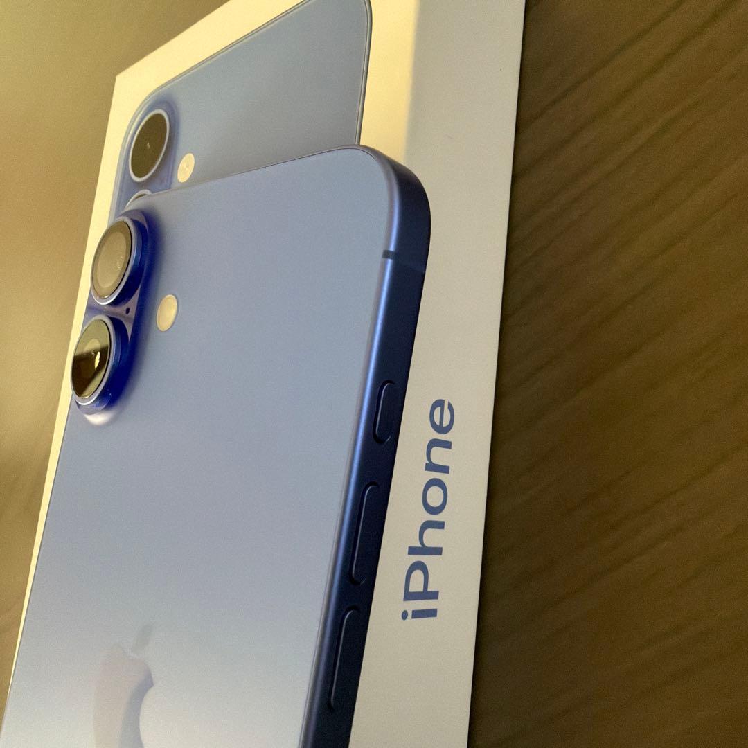 アップル Apple iPhone 16 Plus 128GB ウルトラマリン