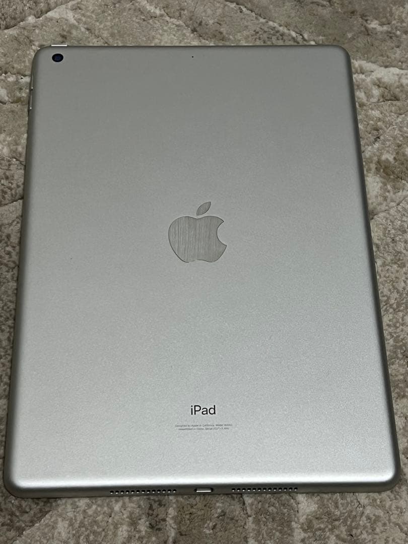 【美品】Apple iPad 第9世代10.2インチ wifi