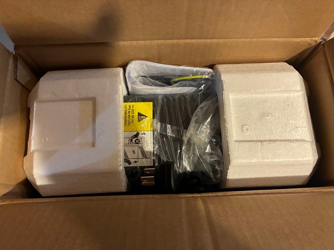 CyberPower CP750PFCLCDJP 無停電電源装置