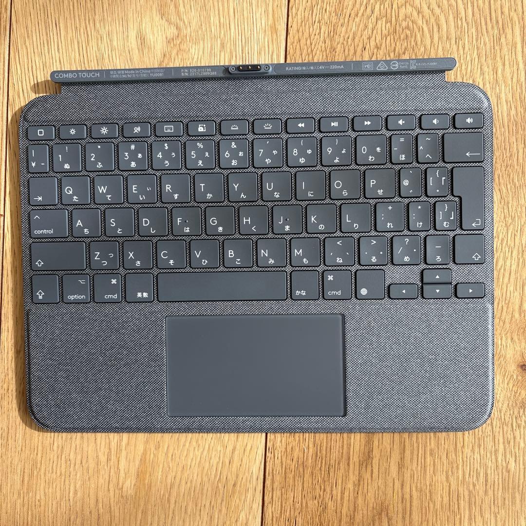 iPadケース　logi COMBO TOUCH グレー