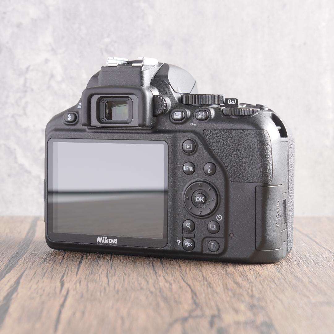 ショット数1871回で超美品✨Bluetooth✨Nikon D3500　775