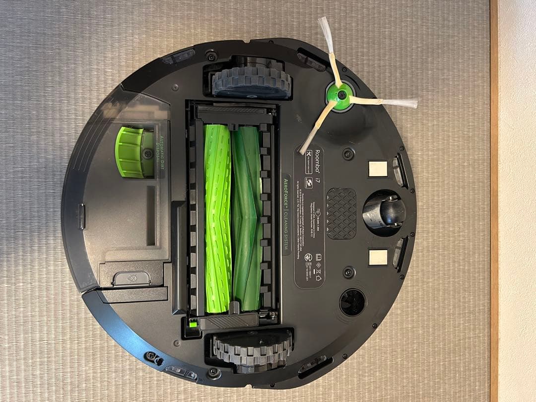 美品！おまけ付き！アイロボットIROBOT ルンバ i7+