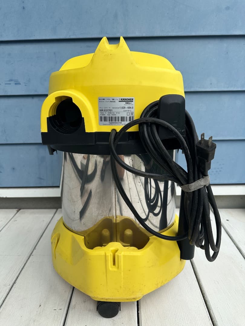 値下げ！KARCHER WD3.310Mケルヒャー乾湿両用掃除機フィルター4枚付