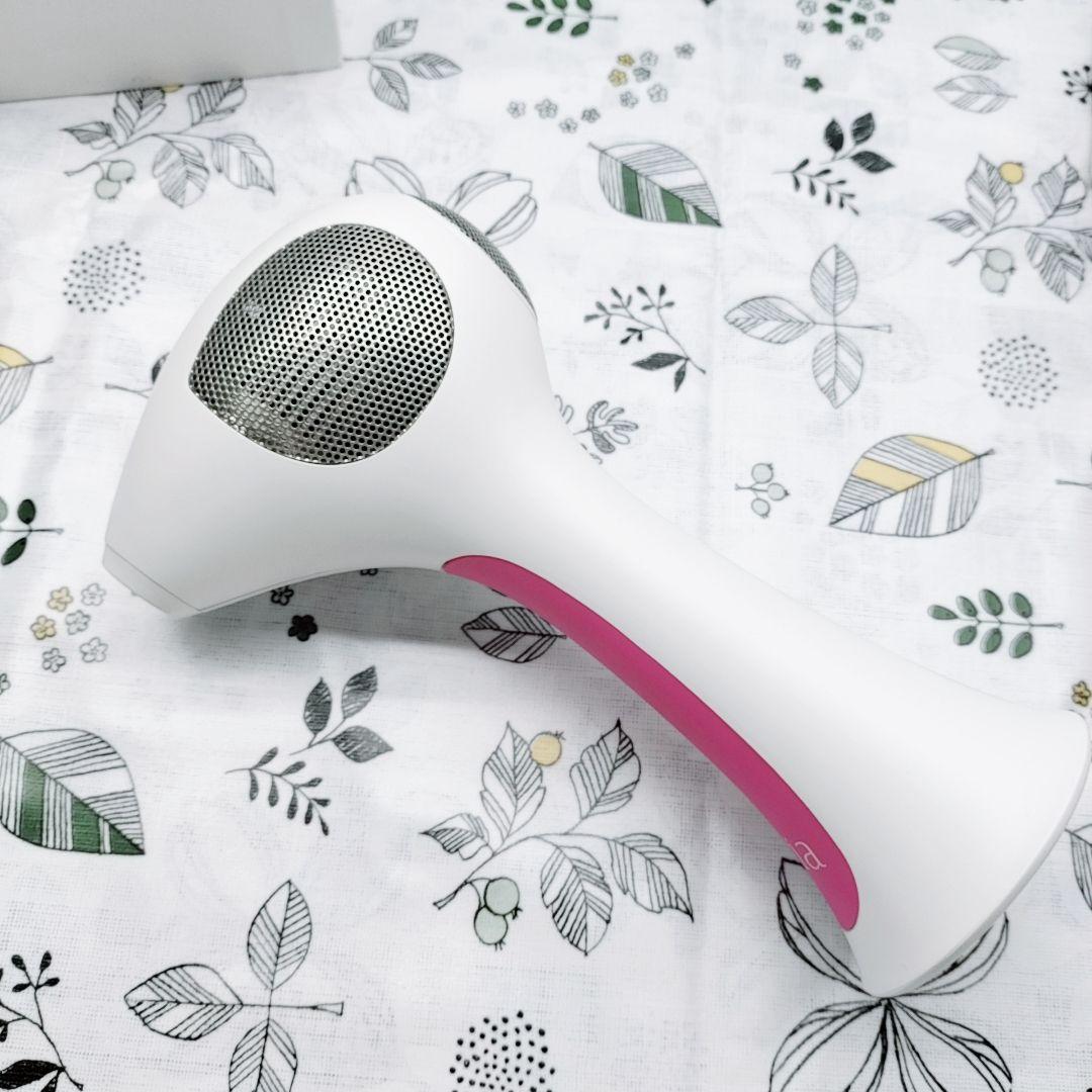 新品未使用✨️付属品完備 トリア パーソナルレーザー 4X Tria 脱毛器