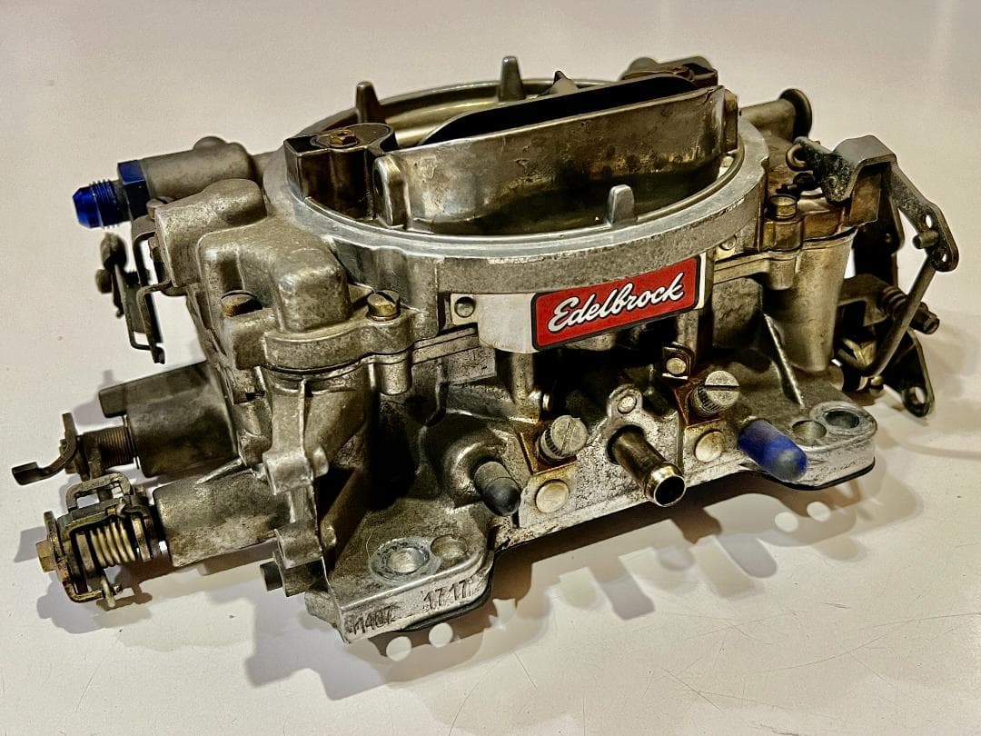 Edelbrock WEBER　#1407　750CFM　マニュアルチョーク