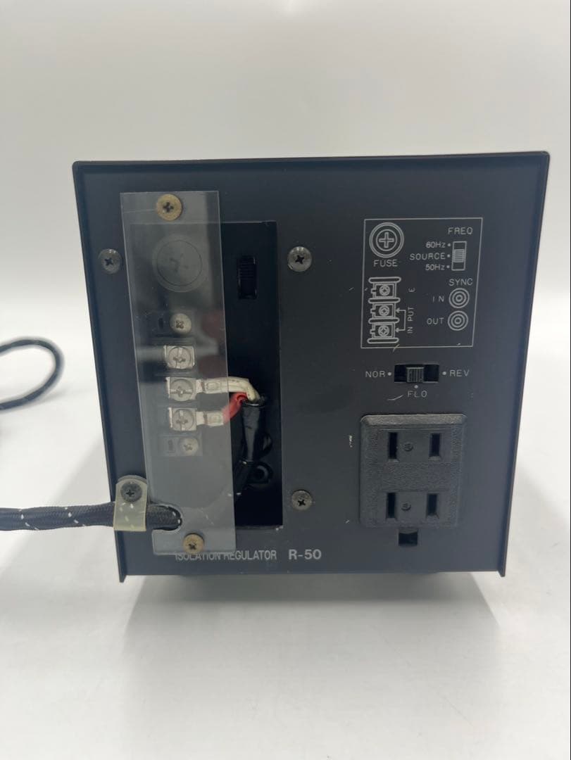 CSE R-50 アイソレーションレギュレーター