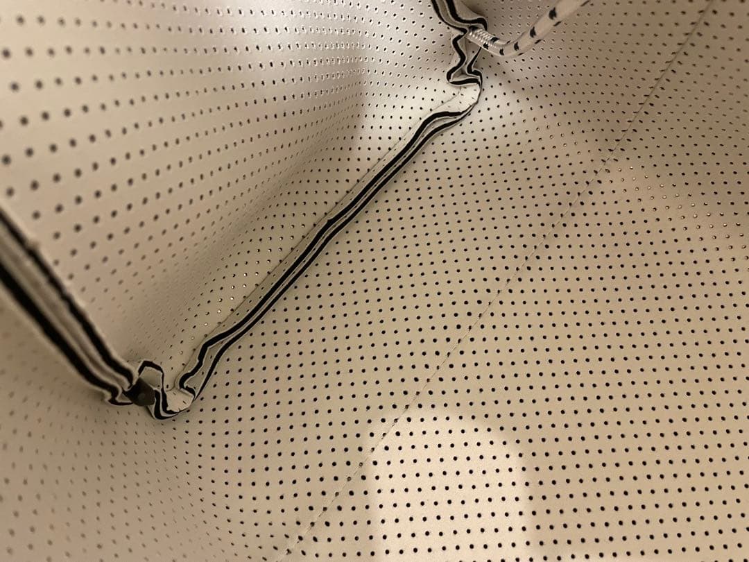 ステイトオブエスケープ大　ポーチ付き　白トートバック　ロンハーマン購入