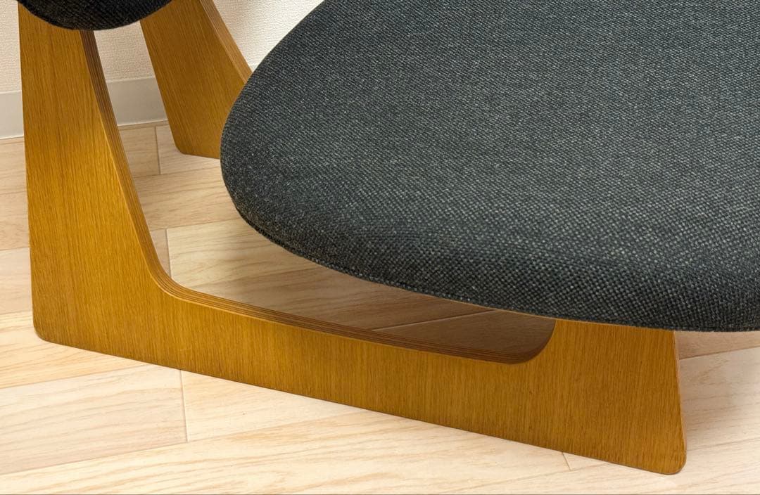 天童木工 低座イス