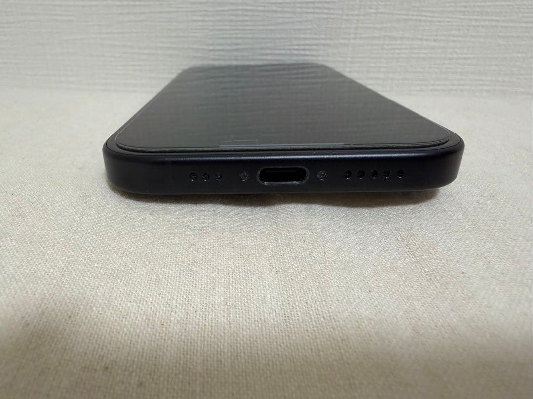 Apple iPhone 16 ブラック 本体 iFaceケース付き