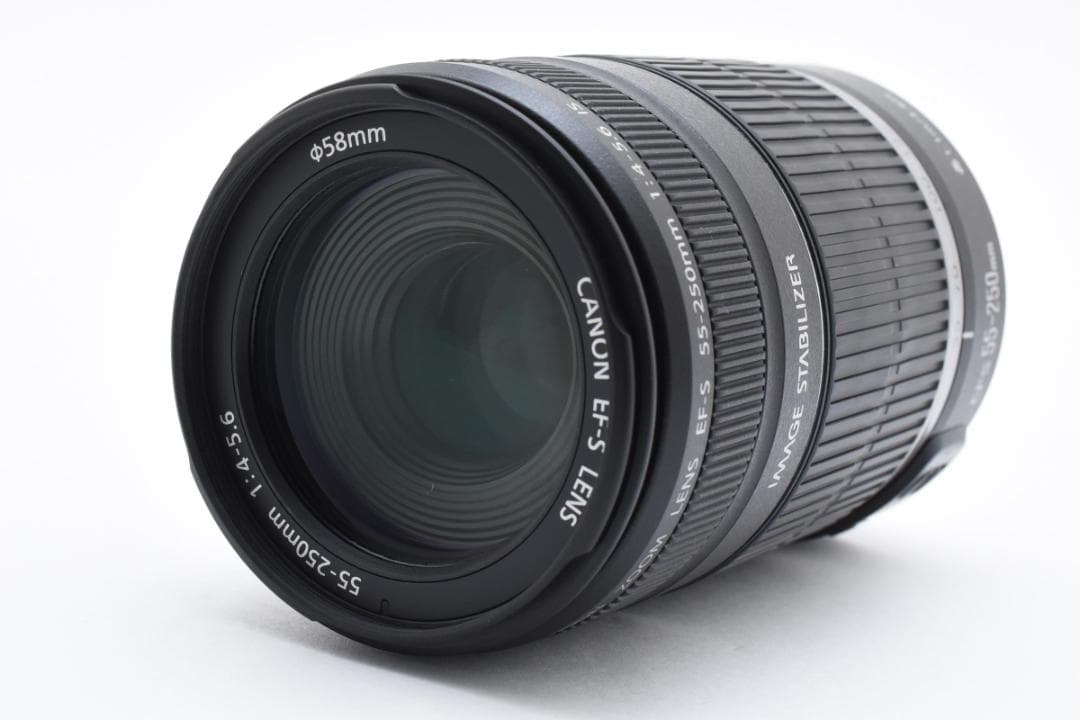 ★極美品 CANONキャノンズームレンズ EFS 55-250 4-5.6 IS