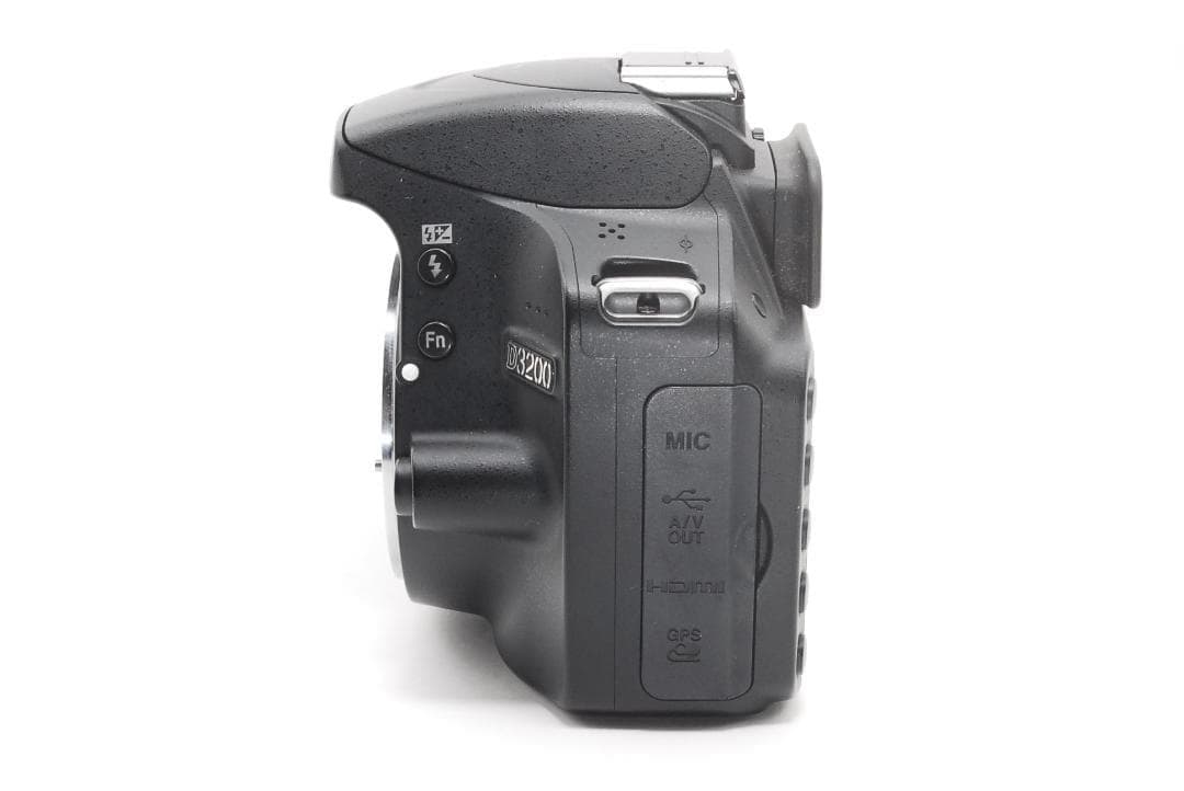 Nikon D3200 標準＋望遠セット【超高画質×ダブルVR】