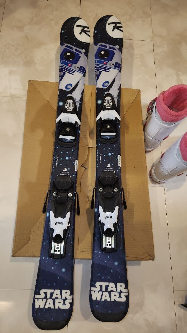 子供スキー　R2-D2 スターウォーズ 92cm ブーツ18cm