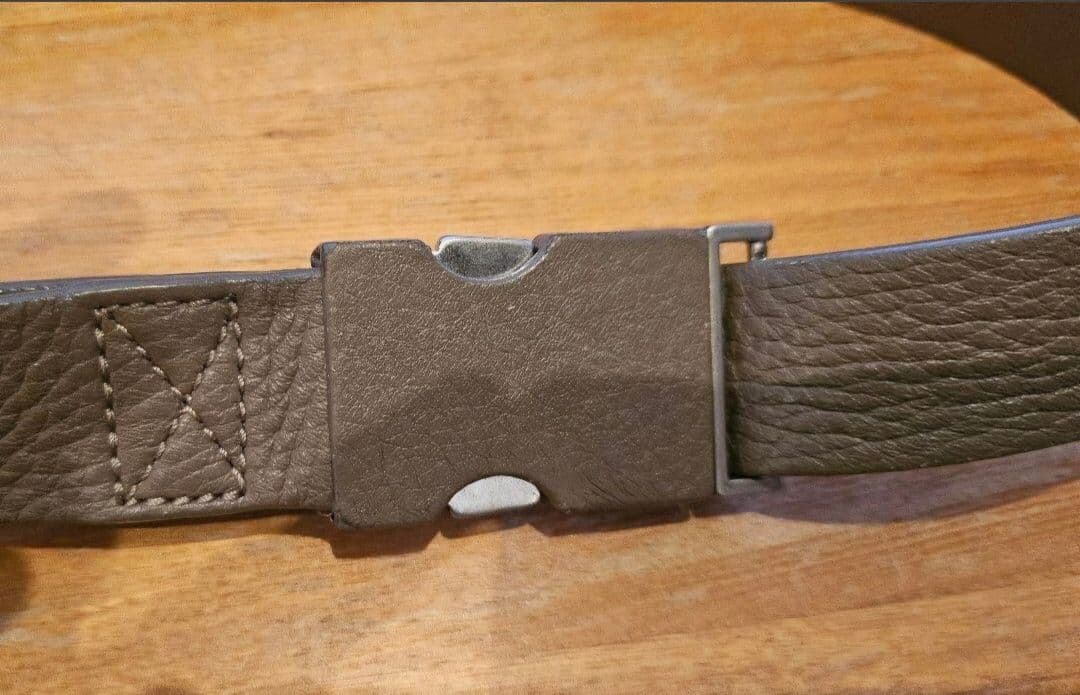 マルジェラ　ベルト　グレー