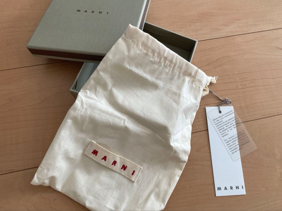 MARNI マルニ 財布