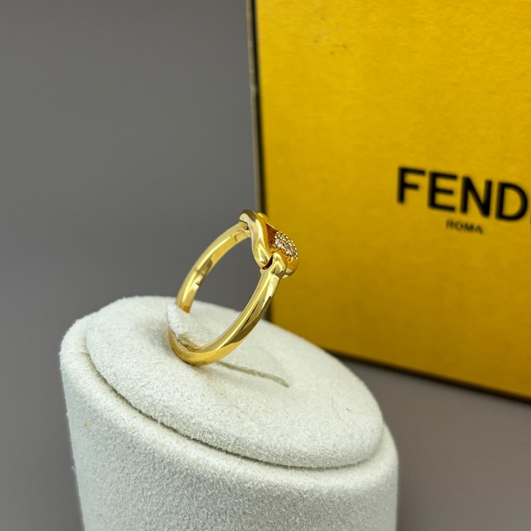 FENDI オーロック リング ゴールド ラインストーン S 9号