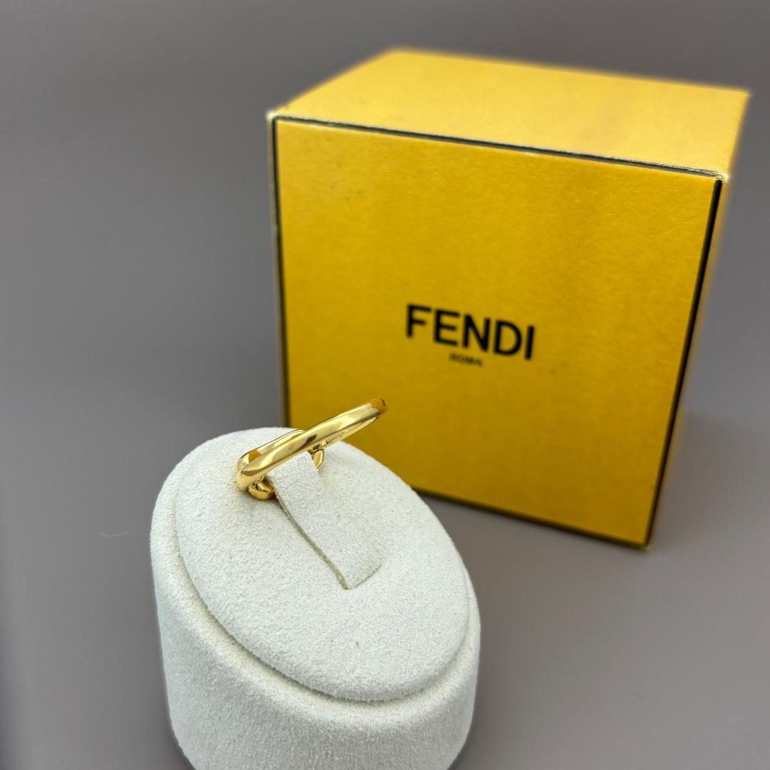 FENDI オーロック リング ゴールド ラインストーン S 9号