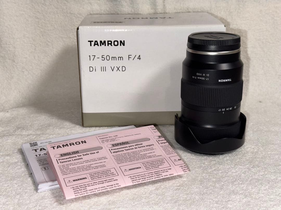 値下　ほぼ未使用 美品　TAMRON17-50mm F/4 Di III VXD