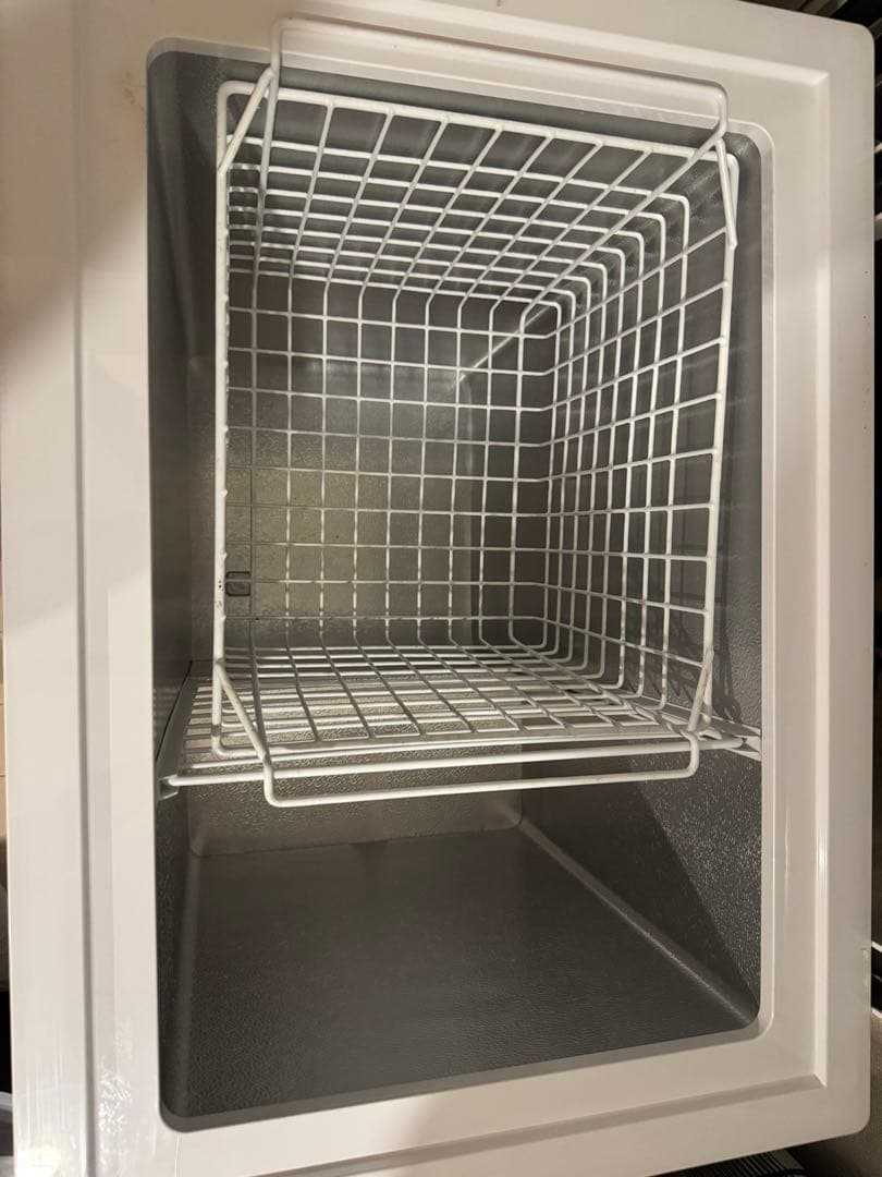 美品 エスケイジャパンSFU-A141Nノンフロン冷凍庫 141L 2022年製