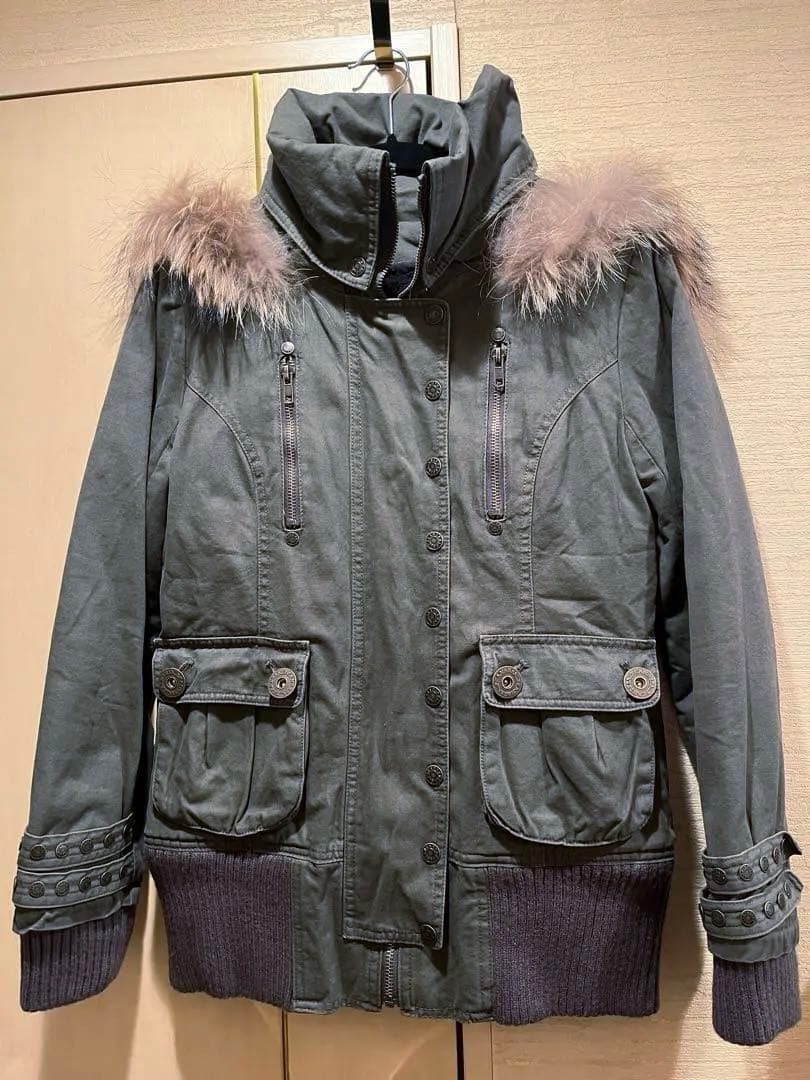【新品未使用】d.i.a ファー付きジャケット