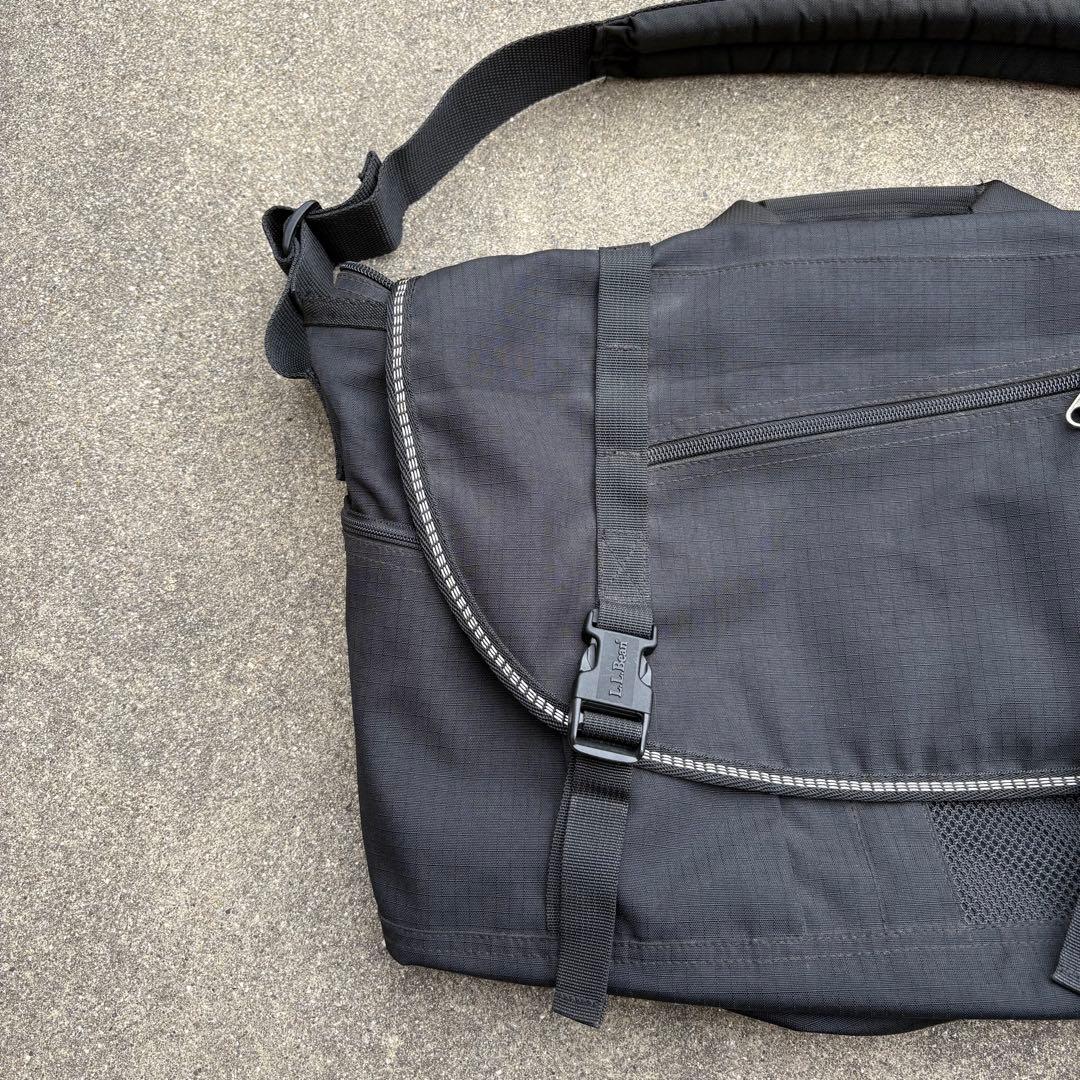 美品 L.L.BEAN USA製 希少　メッセンジャーバッグ