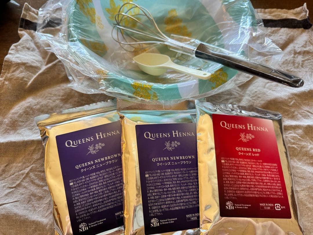 QUEEN'S HENNA クイーンズヘナ　ニューブラウン　レッド