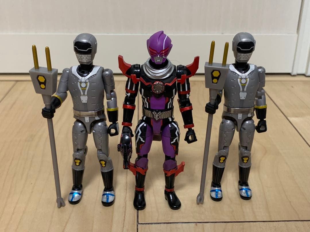 【最終値下げ】勇動 機界戦隊ゼンカイジャー 16体 組立済み 未開封品 一部箱有