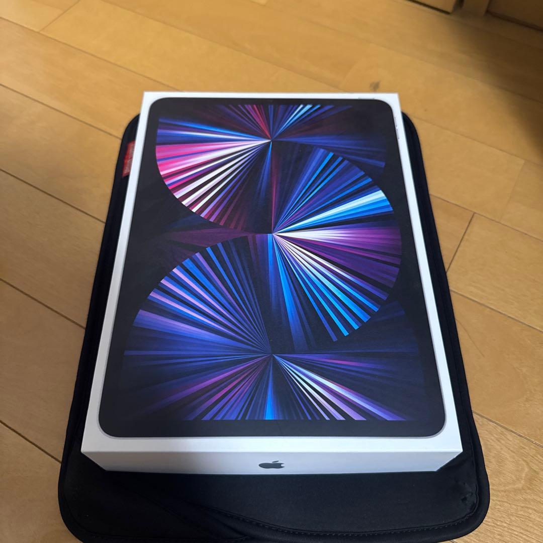 iPad Pro 11インチ第3世代 128GB シルバー 超美品
