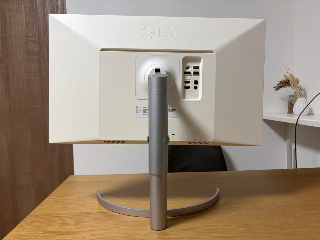 LG UHD Monitor 4K 27UL850（27インチ / 68cm）